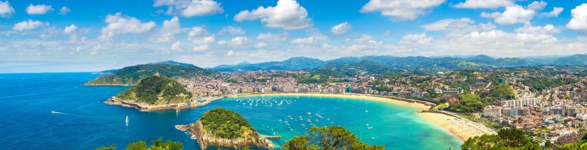 Vue panoramique sur Saint-Sébastien au Pays basque